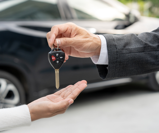 Sewa Mobil vs Beli Mobil: Mana yang Lebih Cuan di Dompet?